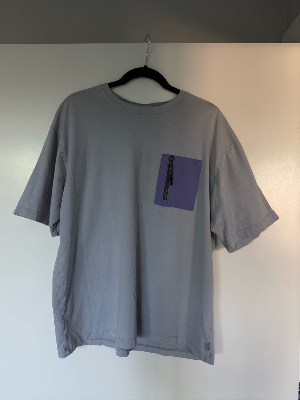 TNA women’s oversized grey t-shirt
